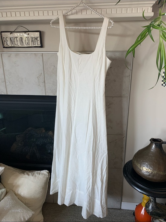 GAP Dresses & Skirts - NWOT Gap Lined Linen Blend Square-Neck Maxi Dress in Creamy White Size S